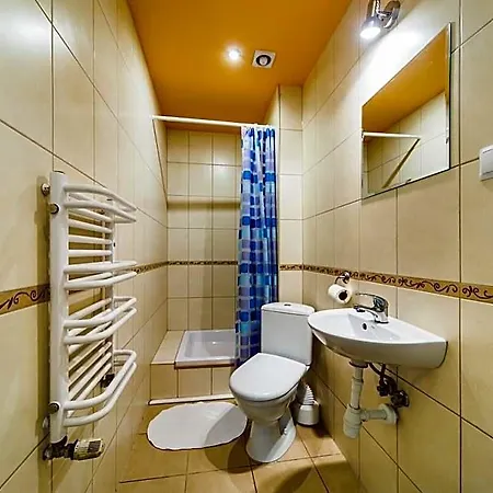 Tara Hostel *