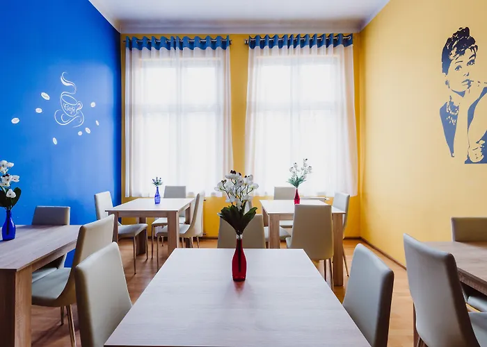 Tara بيت شباب كراكوفيا