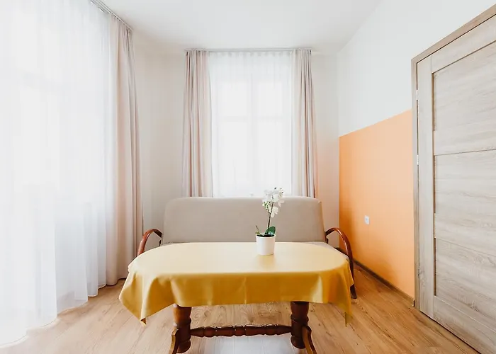 Tara بيت شباب *