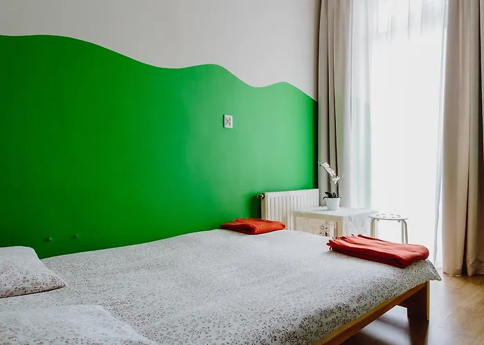 بيت شباب Tara كراكوفيا